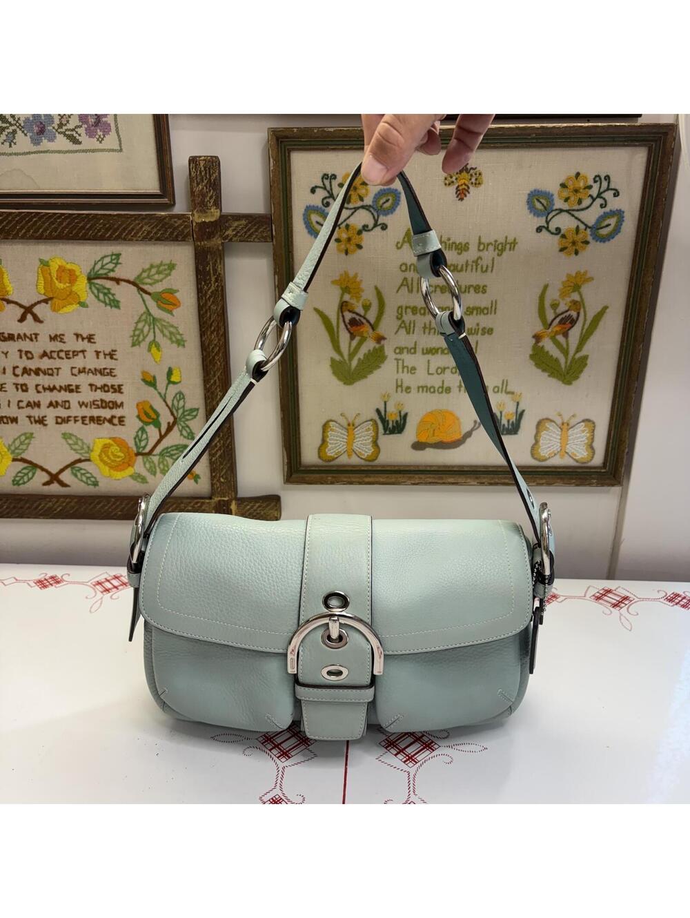 Coach Soho flap shoulder bag light blue/powder blue vintage 2005